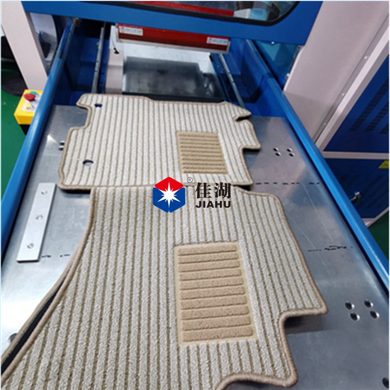汽車腳墊高周波焊接壓花機(jī)_副本_副本.jpg